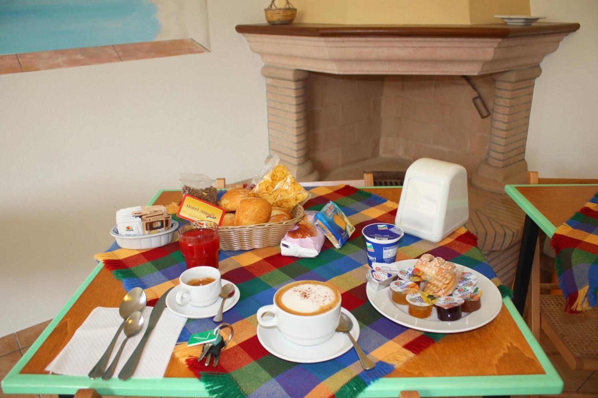 Hotel Alguer Екстериор снимка